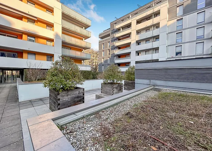 Lumineux Avec Balcon شقة *